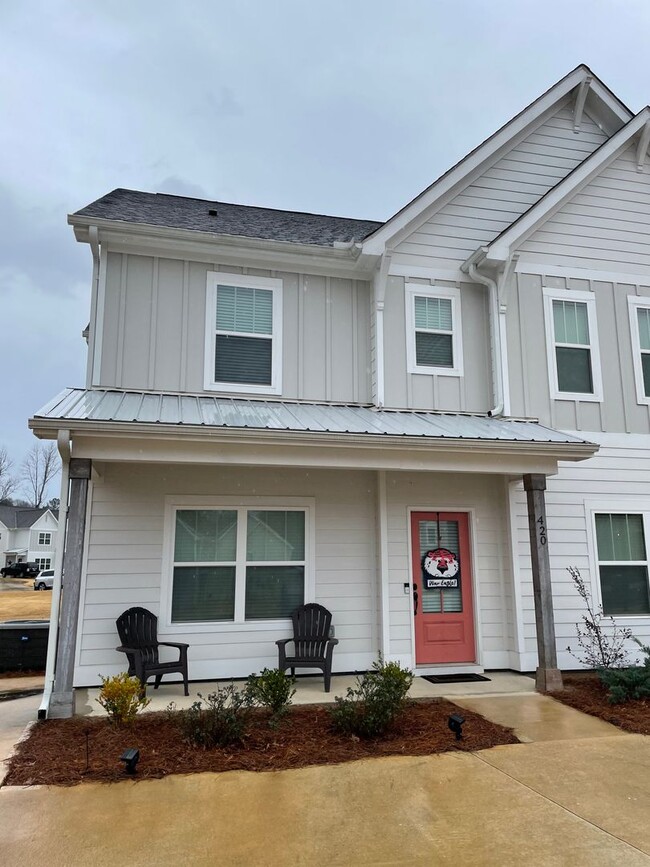 property at 420 Jack Hampton Dr