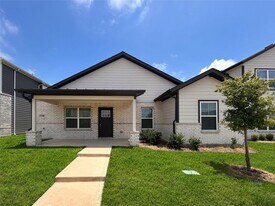 4708 Gold Rush Way in Forney, TX - Building Photo