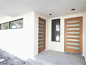 803 N Kingsley Dr in Los Angeles, CA - Building Photo - Building Photo