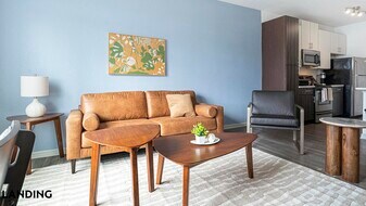 9301 Summit Centre Way, Unit 1218 in Orlando, FL - Building Photo