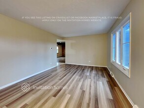 3202 Pheasant Dr in Rolling Meadows, IL - Building Photo - Building Photo