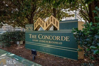 2870 Pharr Ct S Northwest-Unit -2905 in Atlanta, GA - Building Photo - Building Photo