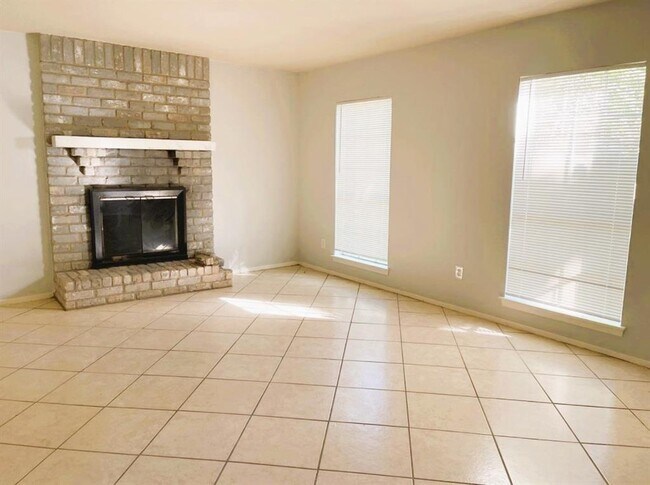 3127 Glen Spring Dr photo'