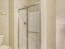 106 W Arctic Ave in Folly Beach, SC - Building Photo