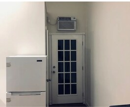 1912 N 7th St, Unit 1st floor in Philadelphia, PA - Building Photo - Building Photo