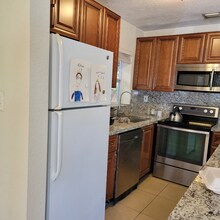 341 Delaware Ave in Fort Lauderdale, FL - Building Photo - Building Photo