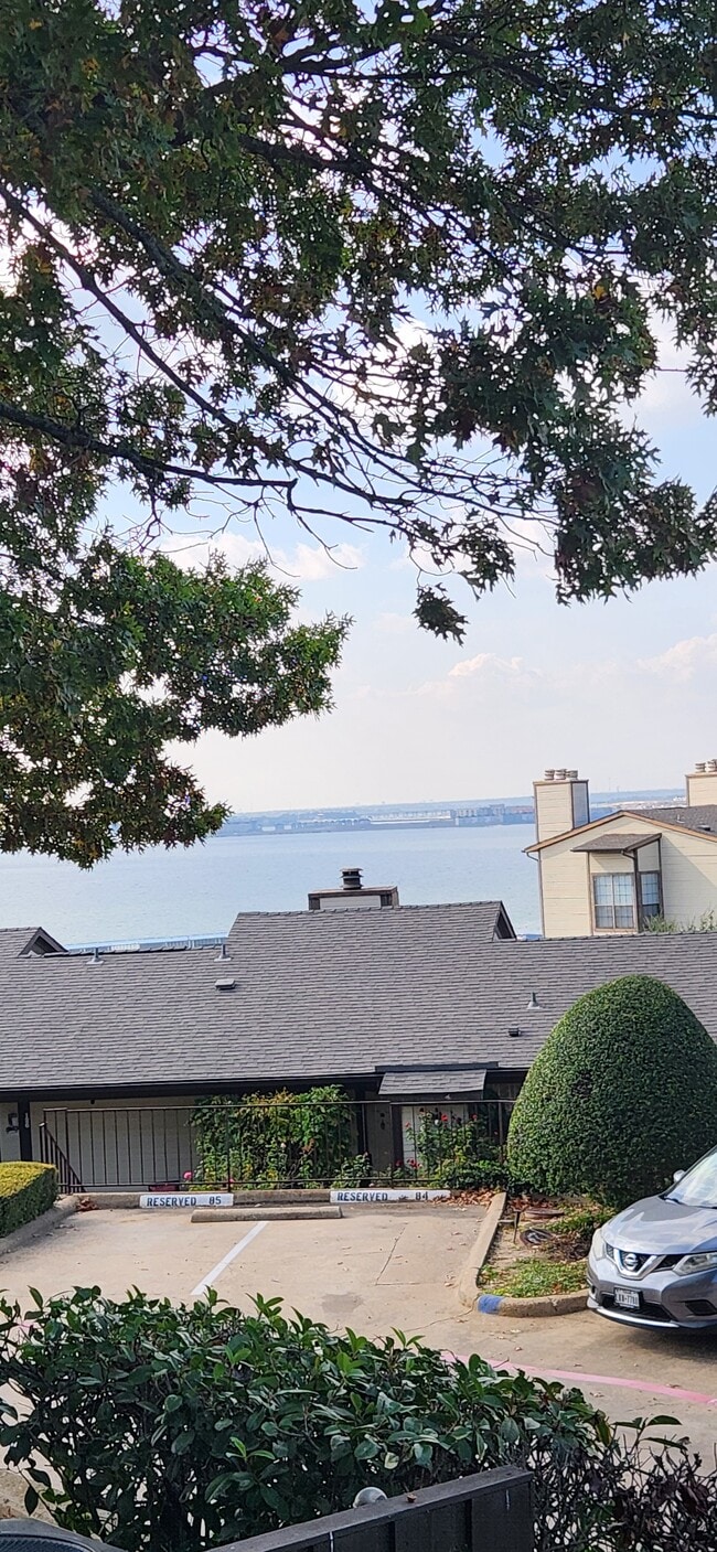 property at 103 Henry M Chandler Dr