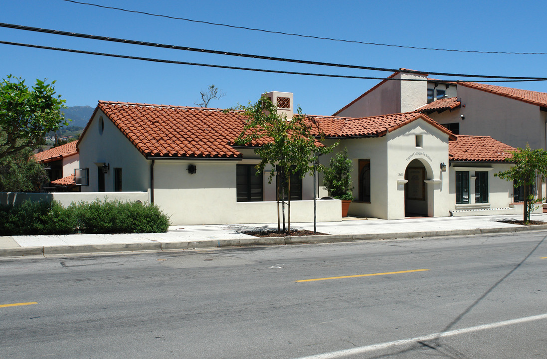 818 Garden St in Santa Barbara, CA - Building Photo