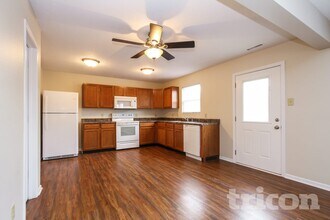 10904 Firefly Ct in Indianapolis, IN - Building Photo - Building Photo