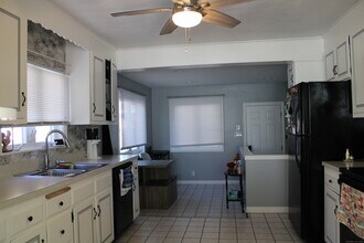 20 Westchester Dr in Bristol, CT - Building Photo - Building Photo