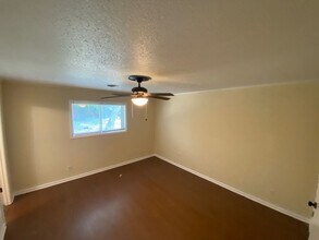 6233 Cranbury Park Dr in Memphis, TN - Building Photo - Building Photo
