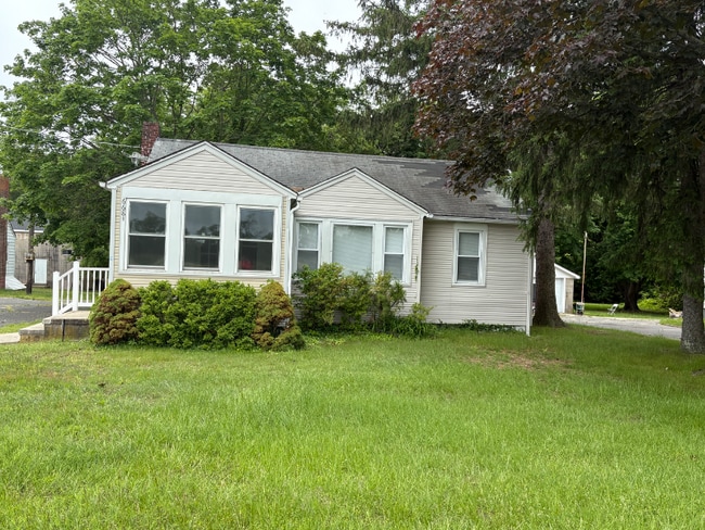property at 668 Shiloh Pike