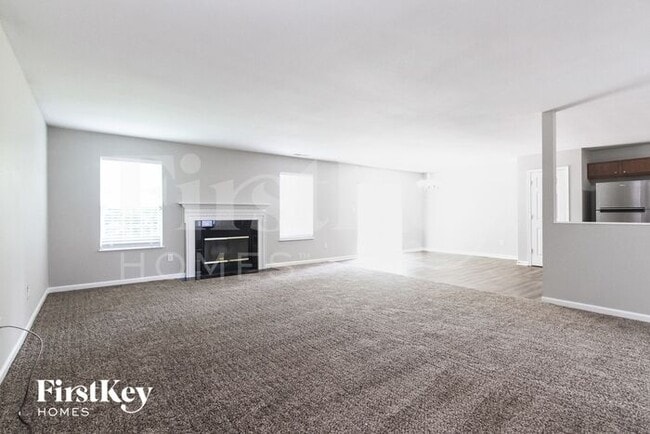 11149 Falls Church Dr in Indianapolis, IN - Building Photo - Building Photo