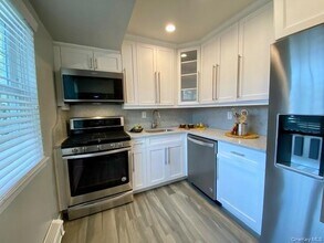 524 Terrace Rd in Bayport, NY - Building Photo - Building Photo