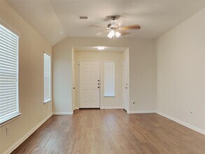 15739 Regal Trace Ln in Houston, TX - Building Photo - Building Photo