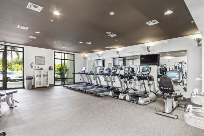 Tortuga Pointe by ARIUM in St. Petersburg, FL - Building Photo - Building Photo