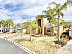 593 Fairhaven Dr in Davenport, FL - Building Photo - Building Photo