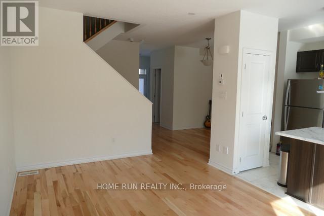623 Lauraleaf Cres in Ottawa, ON - Building Photo - Building Photo