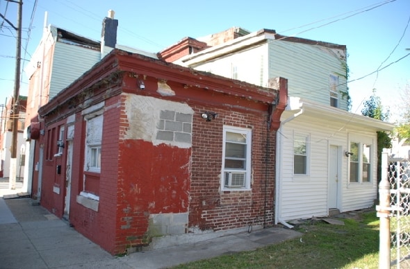 1749-1751 Orthodox St in Philadelphia, PA - Foto de edificio - Building Photo