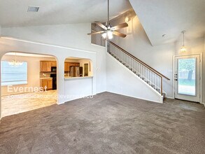 1018 Monadale Trail in Round Rock, TX - Building Photo - Building Photo