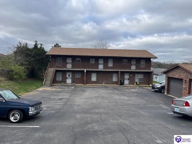 property at 1420 Hill St