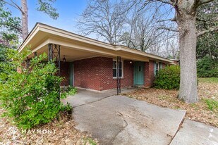 926 Green Ridge Ct in Montgomery, AL - Building Photo