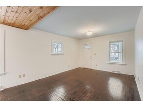 475 Lawson Ave W in St. Paul, MN - Building Photo - Building Photo