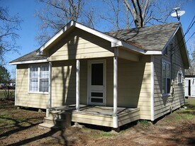 15067 Dewberry Ln in Conroe, TX - Building Photo