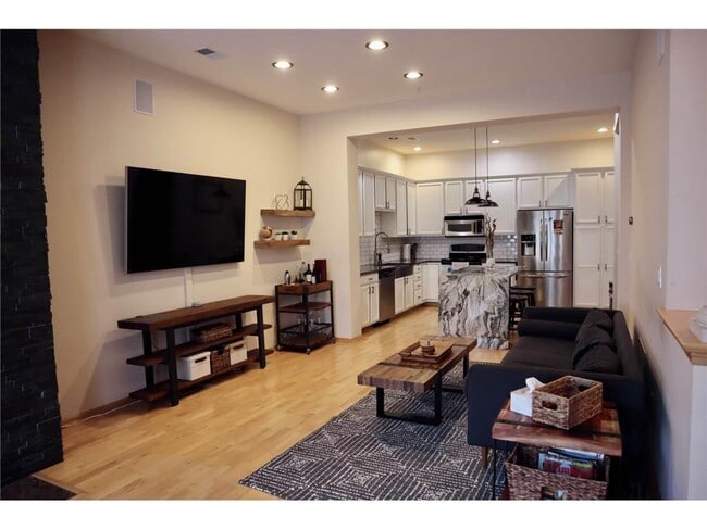 property at 3712 Wooddale Ave S