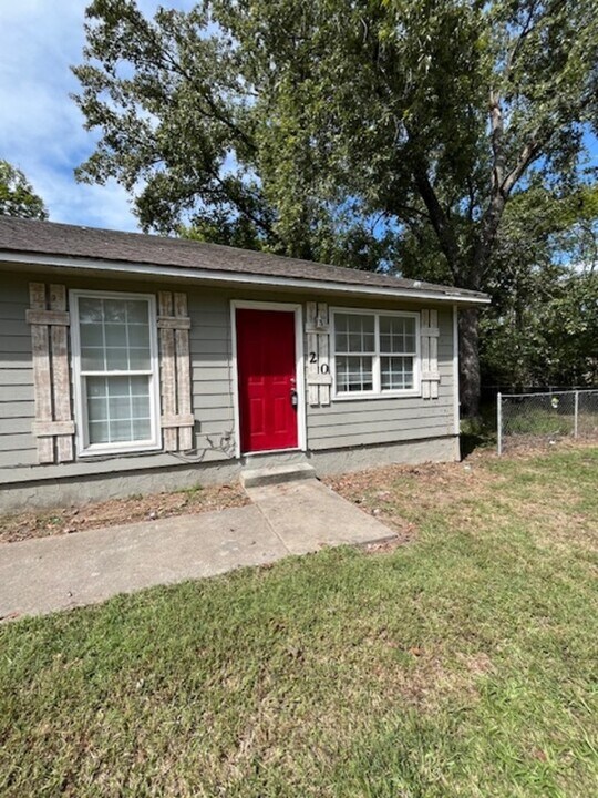20 Opal Mae in Austin, AR - Building Photo