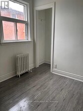 2544 Eglinton Ave W in Toronto, ON - Building Photo - Building Photo