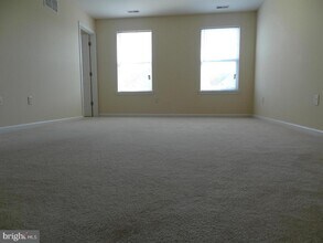 822 Anna Ln in Gambrills, MD - Building Photo - Building Photo