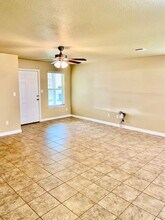 904 Dart Ct in Granbury, TX - Building Photo - Building Photo