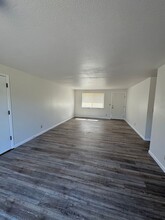 331 Donald Terrace in Myrtle Creek, OR - Building Photo - Building Photo