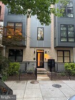 11 15th St NE in Washington, DC - Building Photo