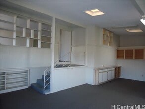 1037 Noelani St in Pearl City, HI - Building Photo - Building Photo