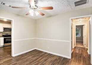 2791 McAfee Rd in Decatur, GA - Building Photo - Building Photo