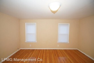 2326 Brown St in Philadelphia, PA - Building Photo - Building Photo