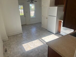 818 Broadway in Hanover, PA - Building Photo - Building Photo