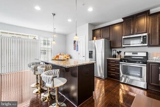 5000 Forest Pines Dr in Upper Marlboro, MD - Building Photo - Building Photo