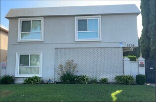 5708 Woodman Ave, Unit 3 in Van Nuys, CA - Building Photo