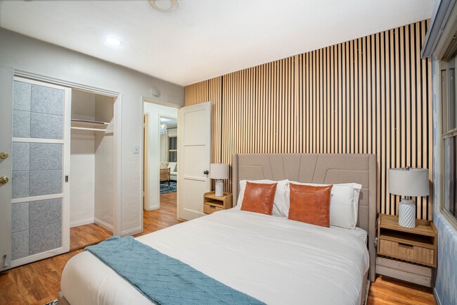 6203 Thorn St in San Diego, CA - Building Photo - Building Photo