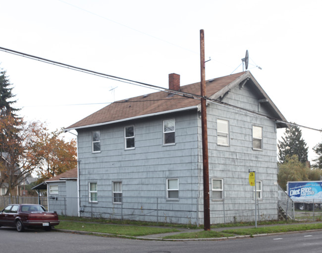 2321 S 12th St in Tacoma, WA - Building Photo - Building Photo