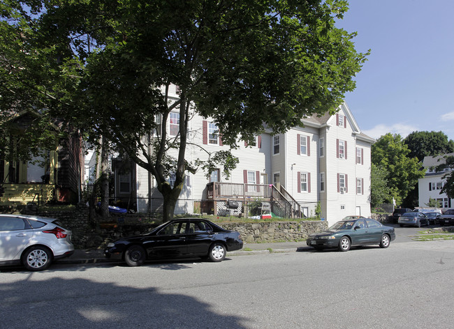 15 May St in Worcester, MA - Foto de edificio - Building Photo