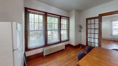 930 Dewey Ave in Ann Arbor, MI - Building Photo - Building Photo