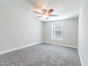 5924 Bartram Village Dr in Jacksonville, FL - Building Photo - Building Photo