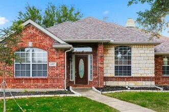 1417 Grimes Dr in Carrollton, TX - Building Photo - Building Photo