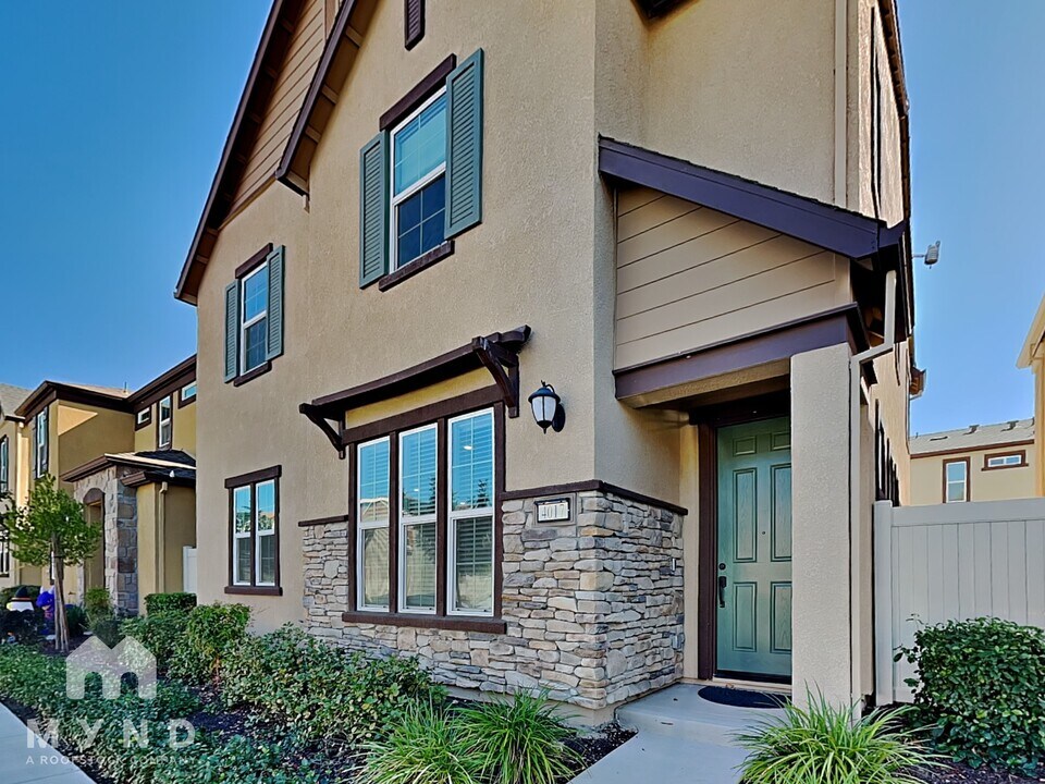 4017 Matterhorn Pl in Roseville, CA - Building Photo