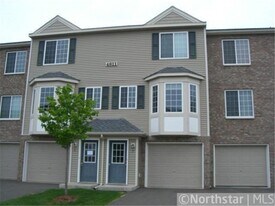 4818 Education Dr N in Hugo, MN - Building Photo