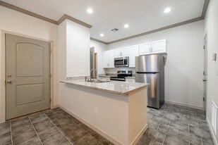 The Heights in Durant, OK - Building Photo